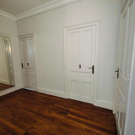 Self-Checkin Town House - Rooms To Rent In A Beautiful Modern Town House - Not A Hotel - Location De Chambres Avec Arrivee En Autonomie - Extra Fee For Sheets And Towels - Private Parking - Check Your Plateform Inbox And Follow Check-In Instructions Saint-Romain-en-Gal Kültér fotó